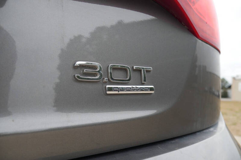 2015 Audi Q7 3.0T quattro S line Prestige