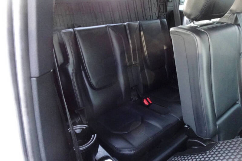 2022 Land Rover Defender 110 S