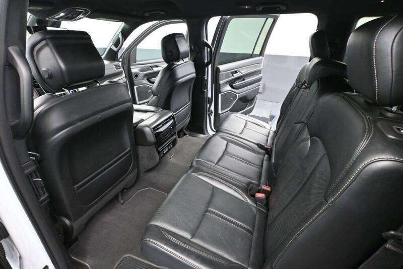 2023 Jeep Wagoneer Series II