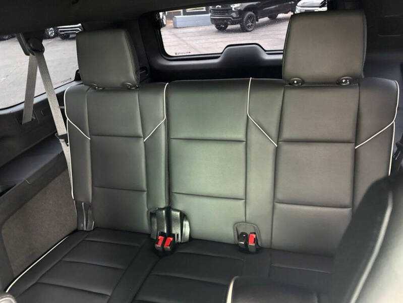 2023 Cadillac Escalade ESV Sport