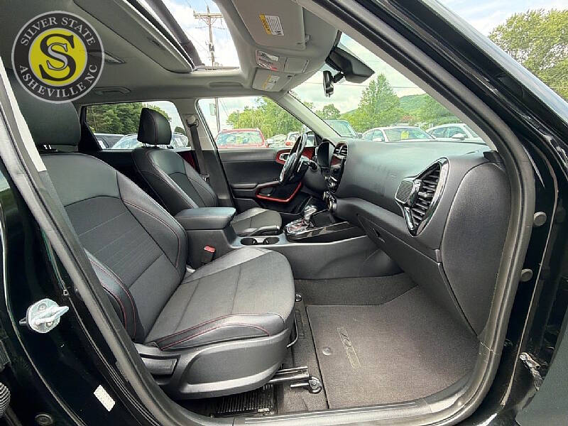 2020 Kia Soul GT-Line