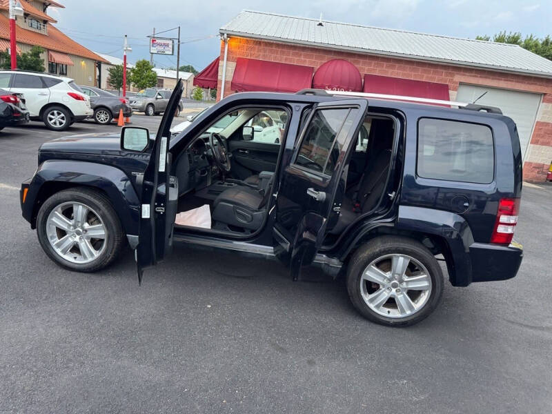 2011 Jeep Liberty Sport Jet