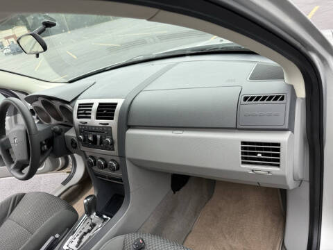 2008 Dodge Avenger SE