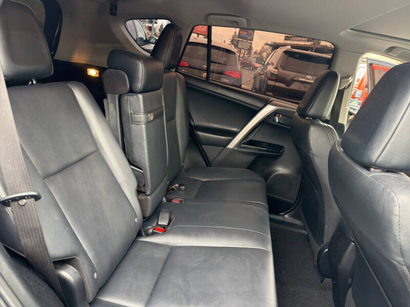 2017 Toyota RAV4 Hybrid Limited