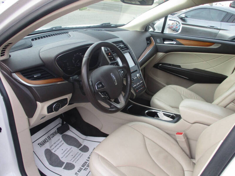 2017 Lincoln MKC Select