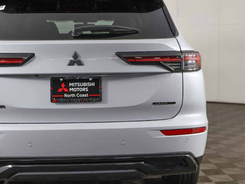 2026 Mitsubishi Outlander LE