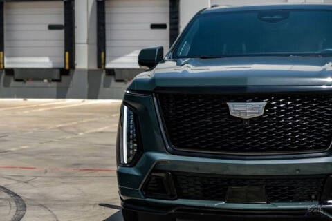2025 Cadillac Escalade-V