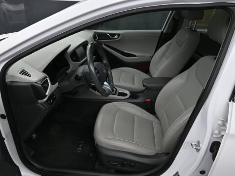 2017 Hyundai Ioniq Hybrid Limited