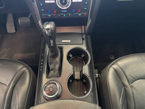 2018 Ford Explorer Platinum