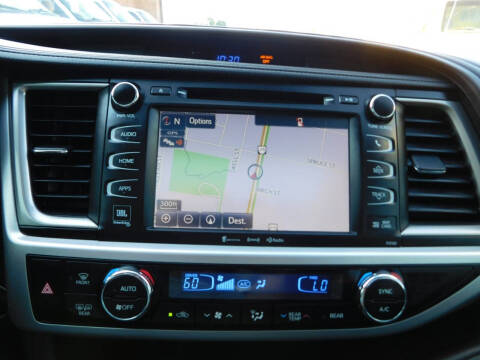 2016 Toyota Highlander Limited Platinum