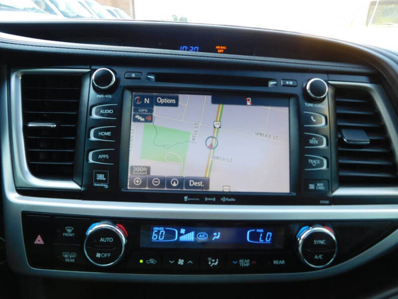 2016 Toyota Highlander Limited Platinum