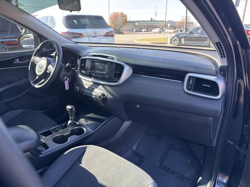 2018 Kia Sorento L
