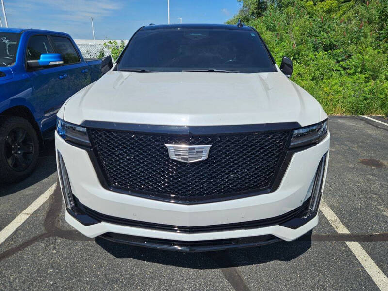 2023 Cadillac Escalade Sport