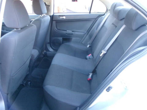 2016 Mitsubishi Lancer ES