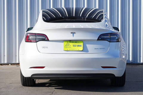 2022 Tesla Model 3 Long Range