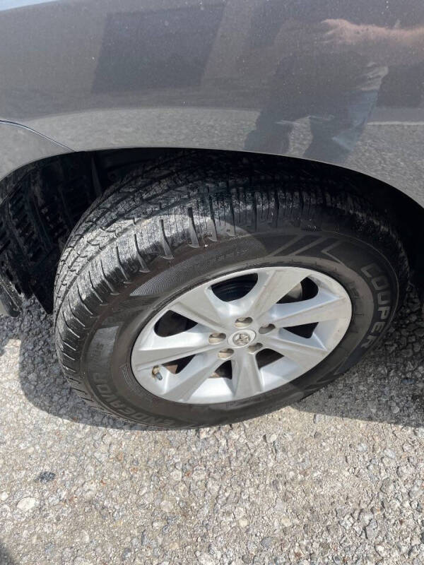 2012 Toyota Highlander SE