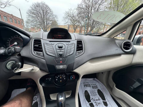 2013 Ford Fiesta S