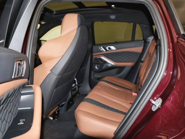 2021 BMW X6 M