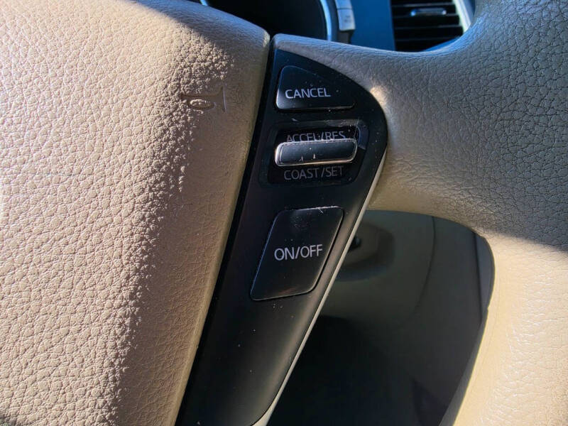 2011 Nissan Murano SV