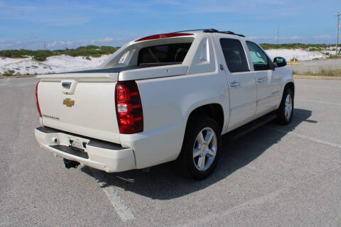 2013 Chevrolet Avalanche LTZ Black Diamond