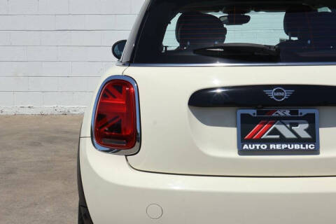 2019 MINI Hardtop 2 Door Cooper