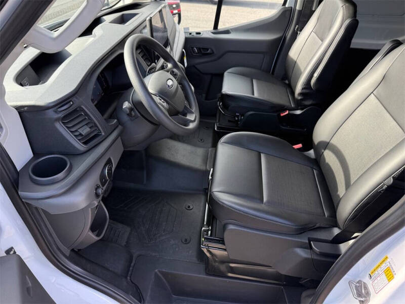 2026 Ford Transit 250