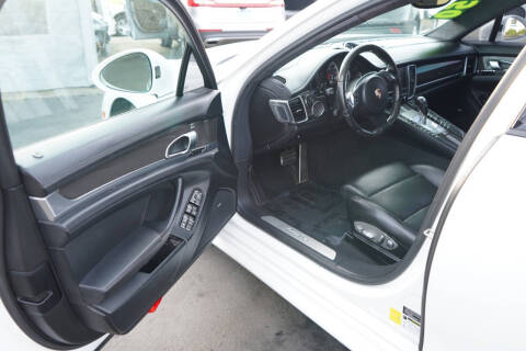 2012 Porsche Panamera Turbo