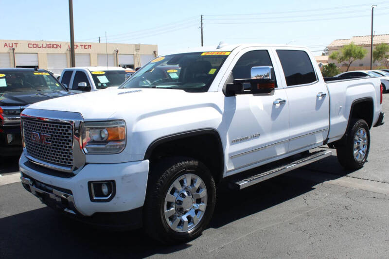 2016 GMC Sierra 2500HD Denali