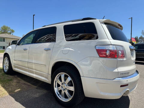 2011 GMC Acadia Denali