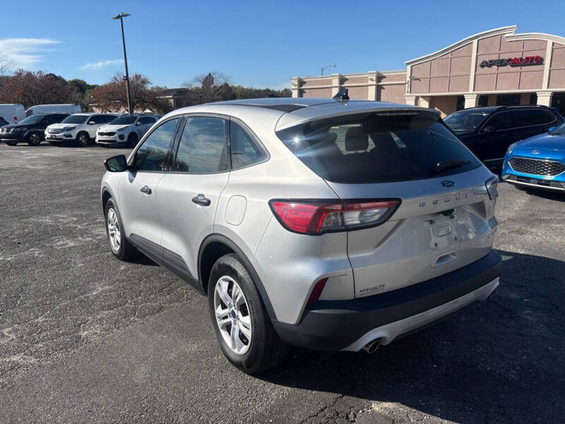 2020 Ford Escape S