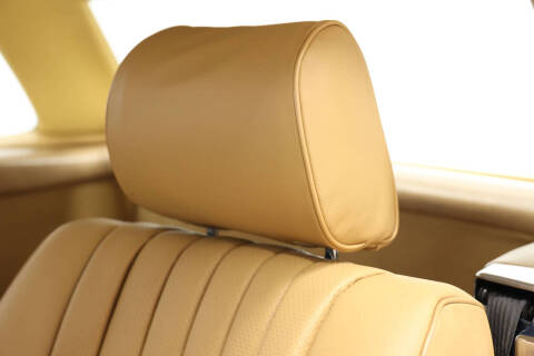 1984 Mercedes-Benz 380-Class 380 SL