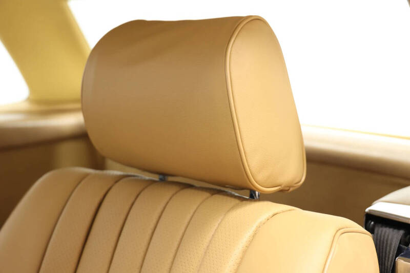 1984 Mercedes-Benz 380-Class 380 SL