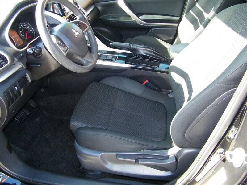 2020 Mitsubishi Eclipse Cross ES