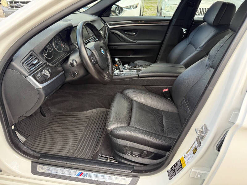 2012 BMW 5 Series 528i xDrive