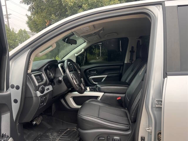 2019 Nissan Titan PRO-4X