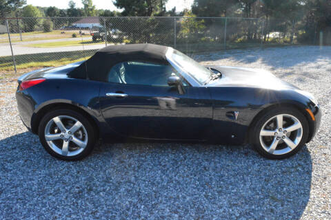 2007 Pontiac Solstice for sale at Good Wheels Auto Sales, Inc in Cornelia GA
