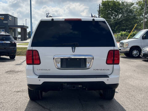 2006 Lincoln Navigator Luxury