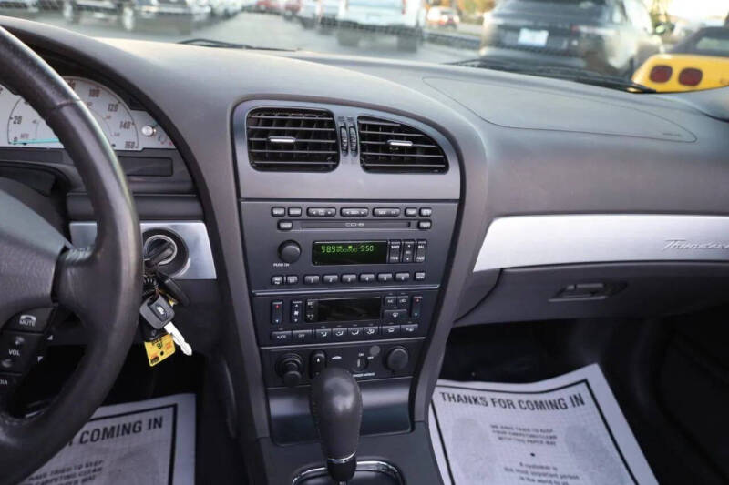 2002 Ford Thunderbird Deluxe