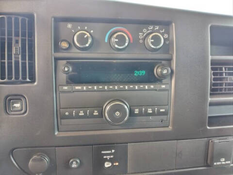 2023 Chevrolet Express 2500