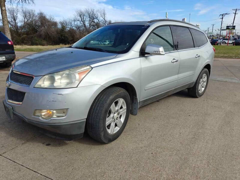 2012 Chevrolet Traverse for sale at R-Motors in Arlington TX