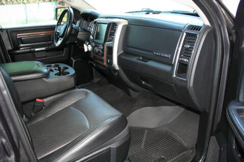 2017 RAM 1500 Laramie