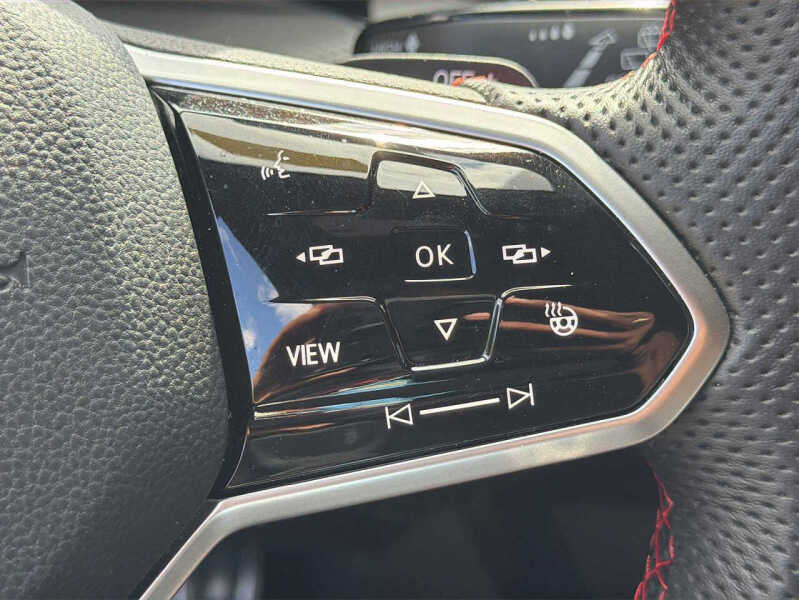 2023 Volkswagen Golf GTI S