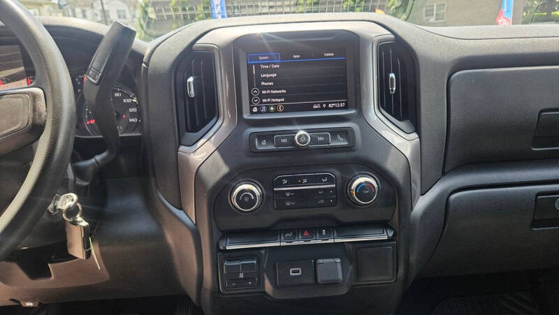 2020 Chevrolet Silverado 1500 Custom