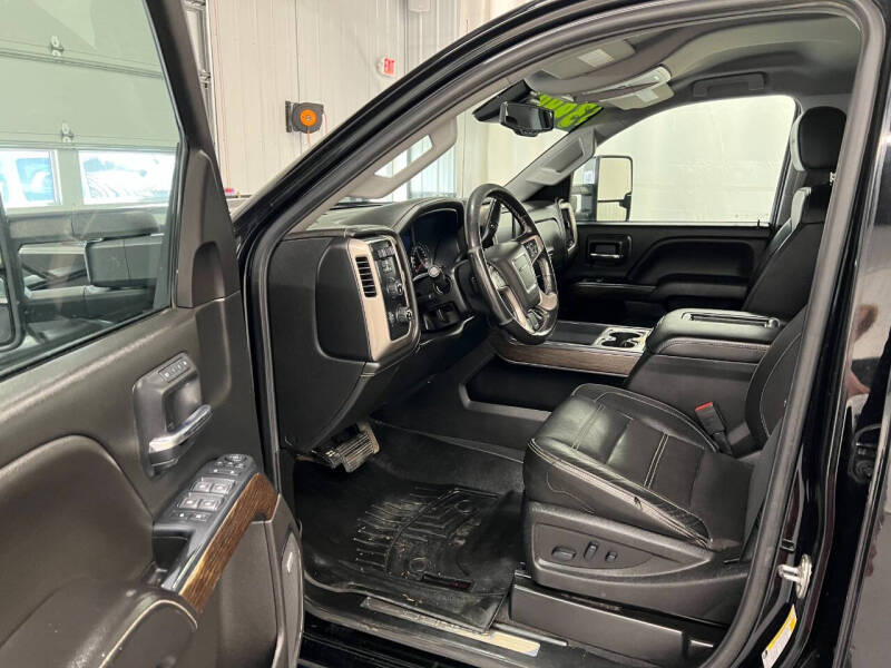2019 GMC Sierra 2500HD Denali