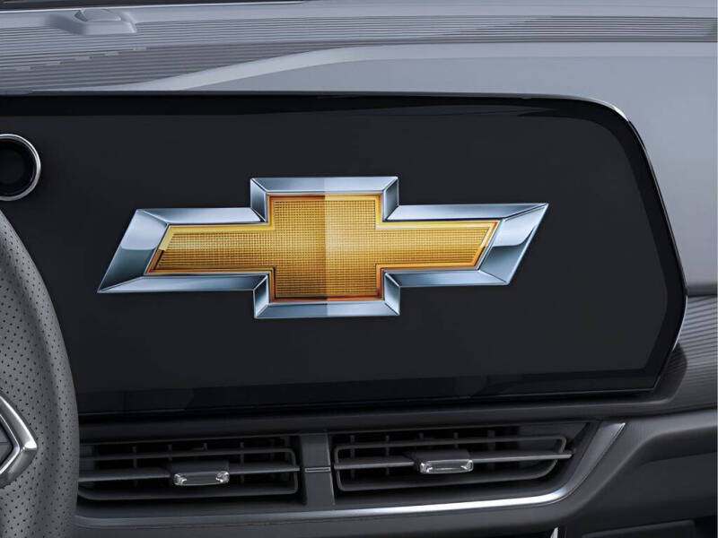 2025 Chevrolet Equinox EV LT 1