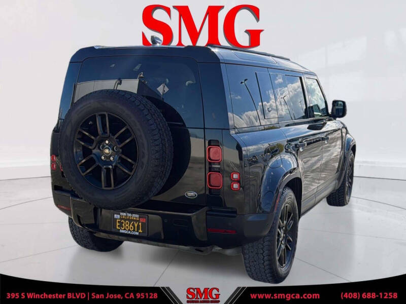 2020 Land Rover Defender 110 SE