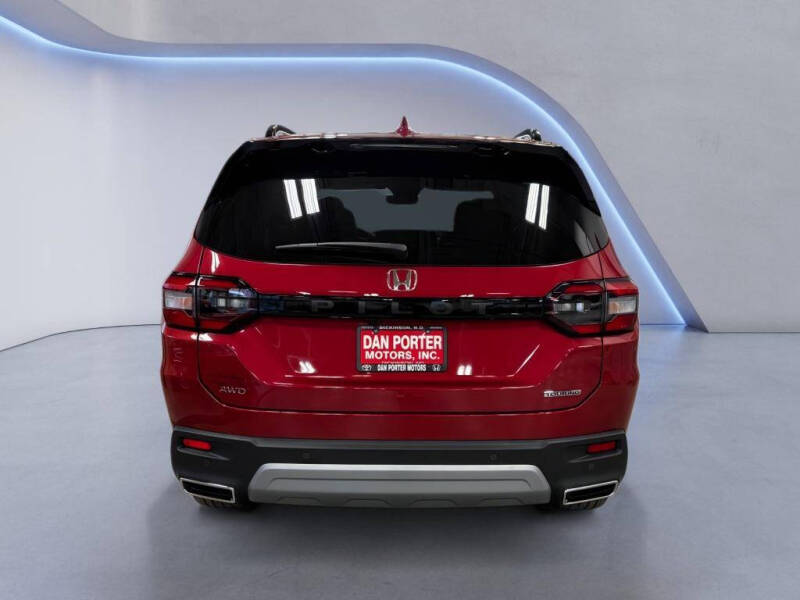 2025 Honda Pilot Touring