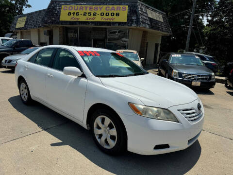 2007 Toyota Camry for sale at Courtesy Cars in Independence MO