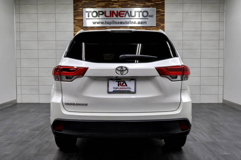 2018 Toyota Highlander LE