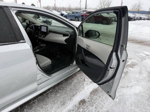 2020 Toyota Corolla Hybrid LE